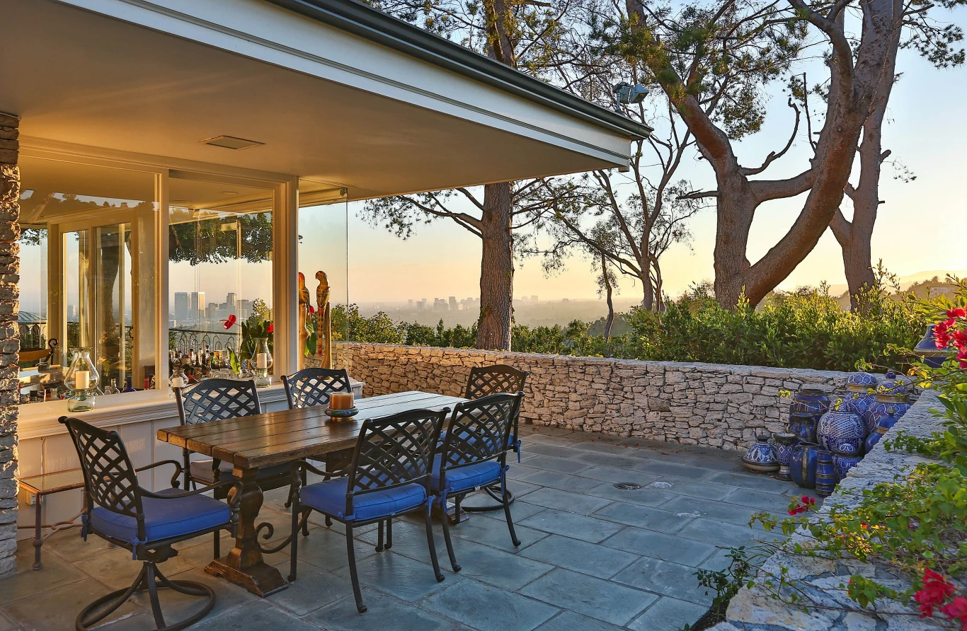 Dom Elvisa Presleya w Beverly Hills Dom Elvisa Presleya w Beverly Hills