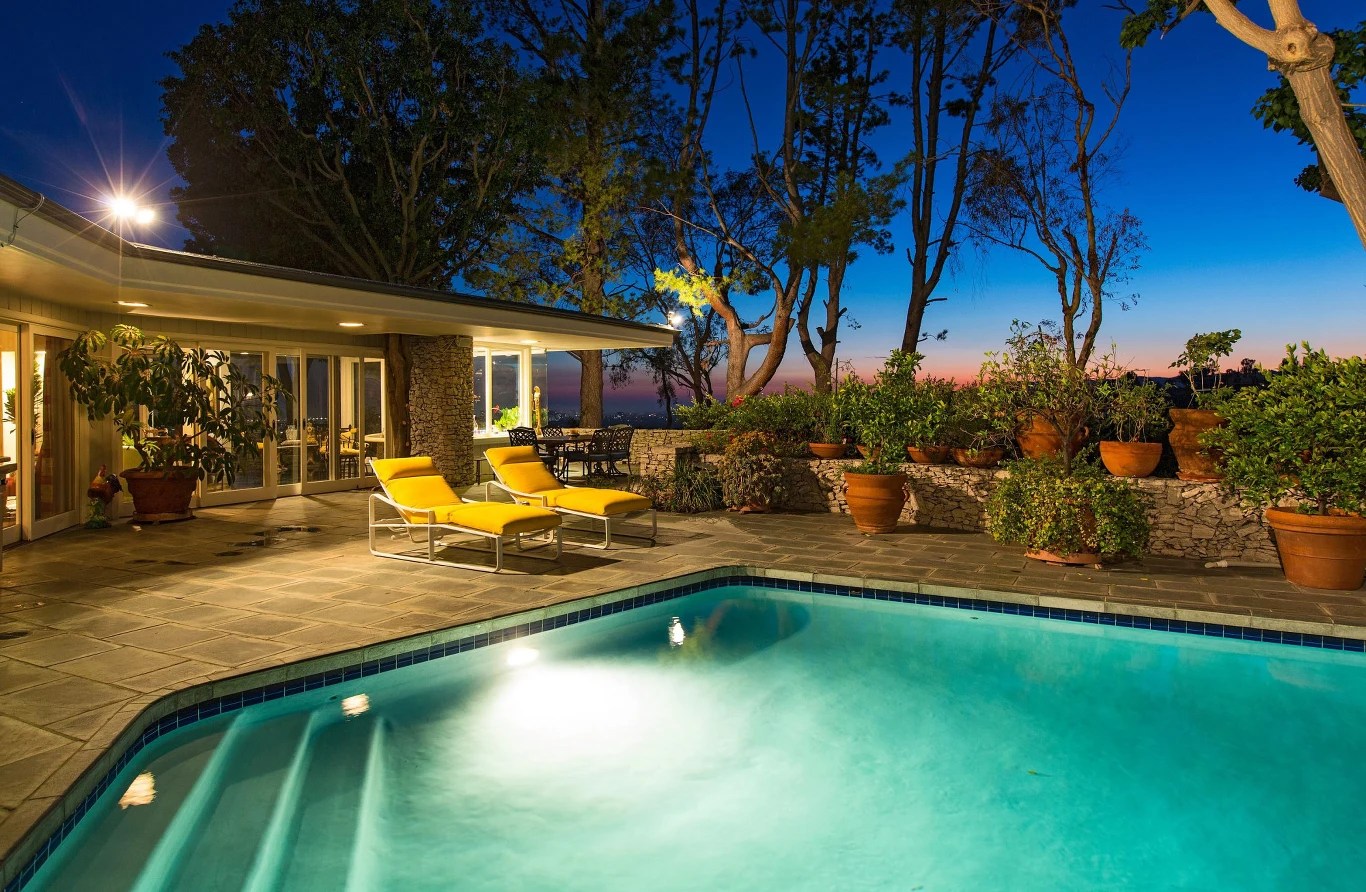 Dom Elvisa Presleya w Beverly Hills Dom Elvisa Presleya w Beverly Hills