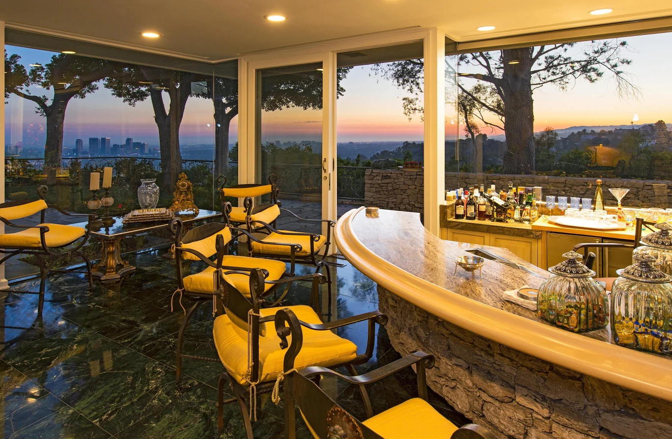 Dom Elvisa Presleya w Beverly Hills Dom Elvisa Presleya w Beverly Hills