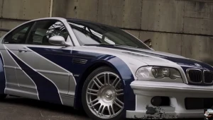 BMW M3 GTR (w rzeczywistości zmodyfikowane 330Ci) występujące w filmie