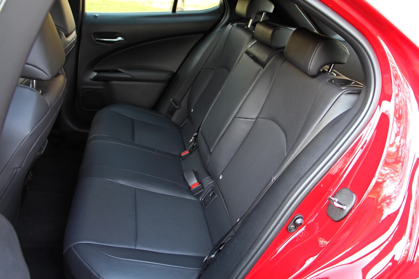 Lexus UX 250h Omotenashi Lexus UX 250h Omotenashi
