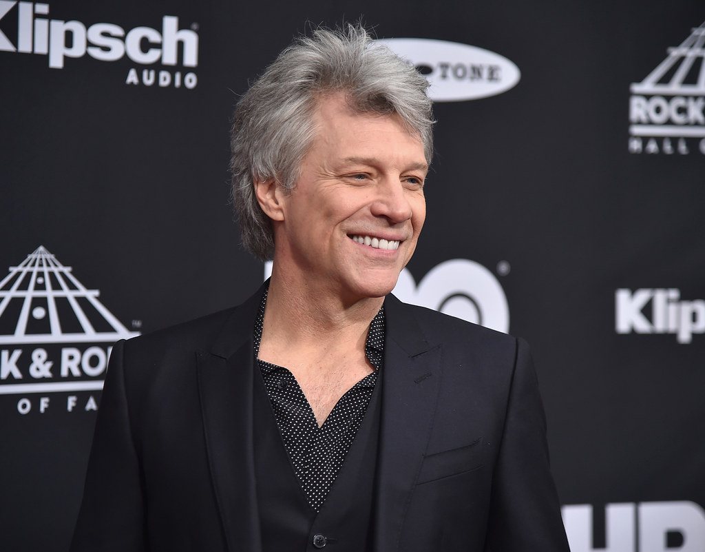 Jon Bon Jovi pomaga na zmywaku w trakcie kwarantanny