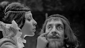 Anna Polony i Marek Walczewski w 1971 roku w spektaklu Starego Teatru "Wszystko dobre, co sie dobrze kończy" w reżyserii Konrada Swinarskiego 