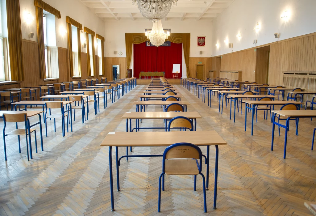 Pusta sala egzaminacyjne, zdjęcie ilustracyjne Pusta sala egzaminacyjne, zdjęcie ilustracyjne