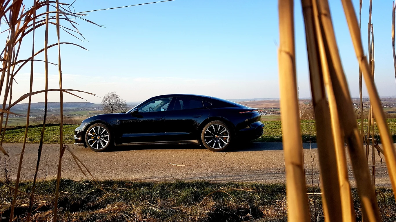 Porsche Taycan Turbo S