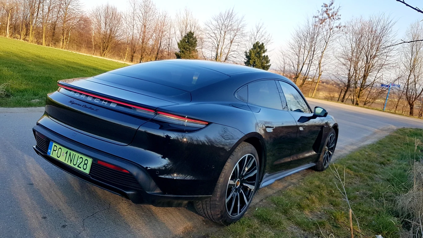 Porsche Taycan Turbo S