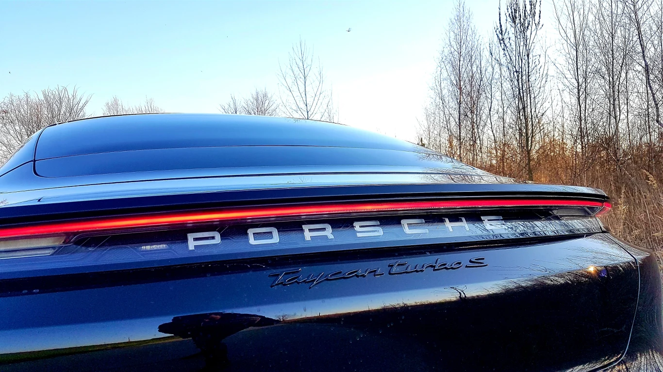 Porsche Taycan Turbo S