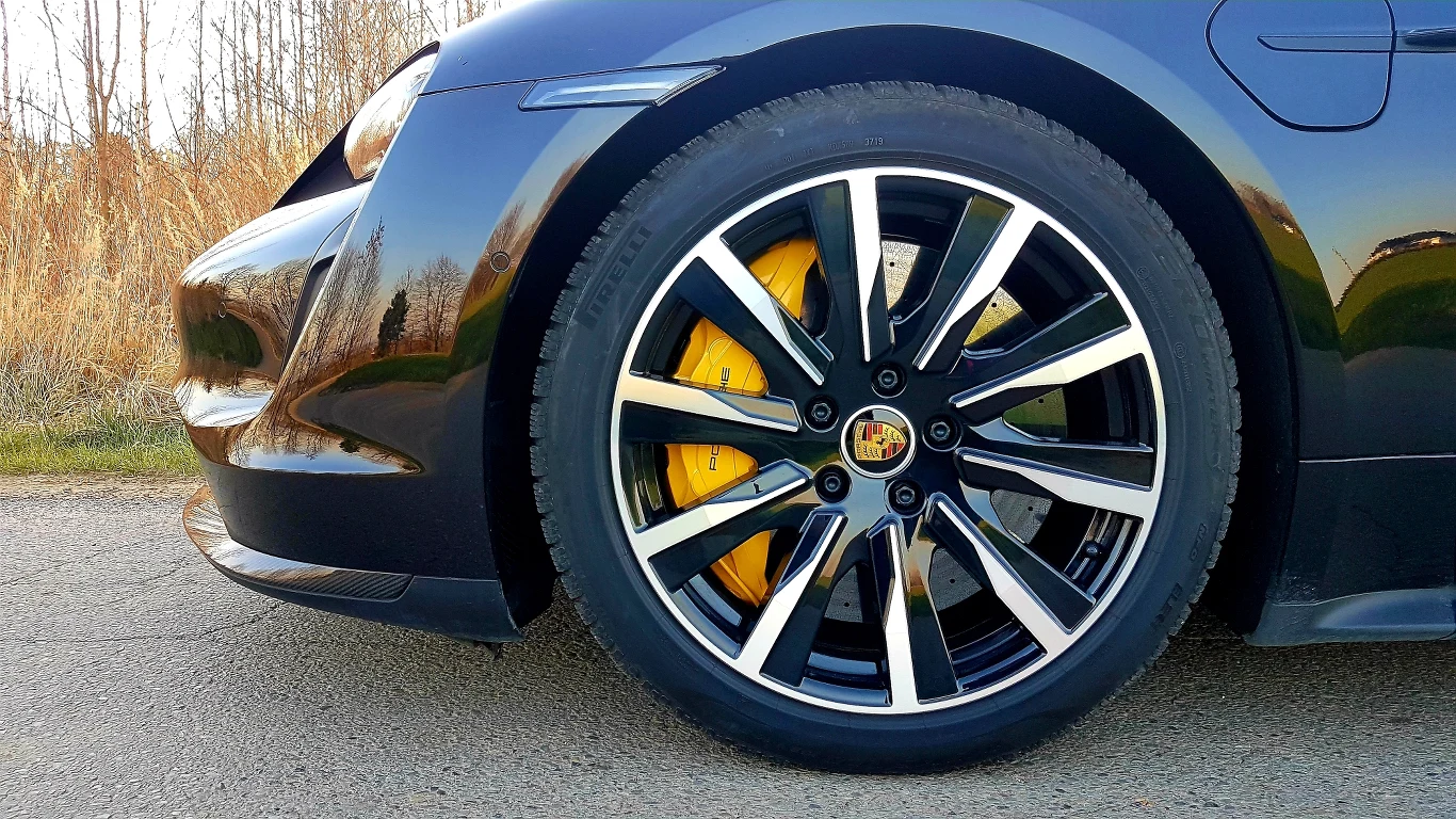 Porsche Taycan Turbo S