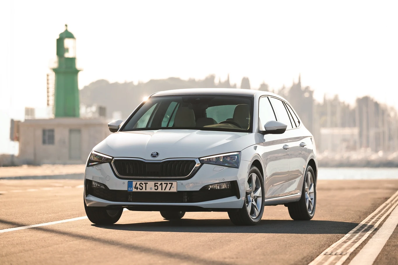 SKODA Scala dba przede wszystkim o bezpieczeństwo i komfort kierowcy 