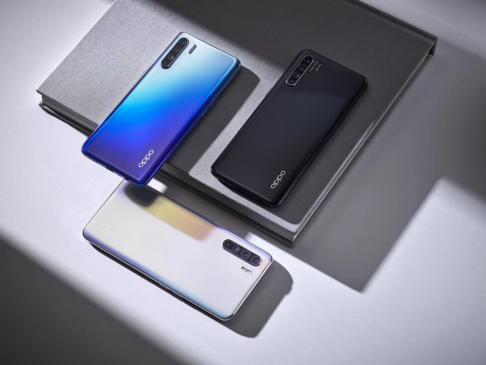 OPPO Reno3 