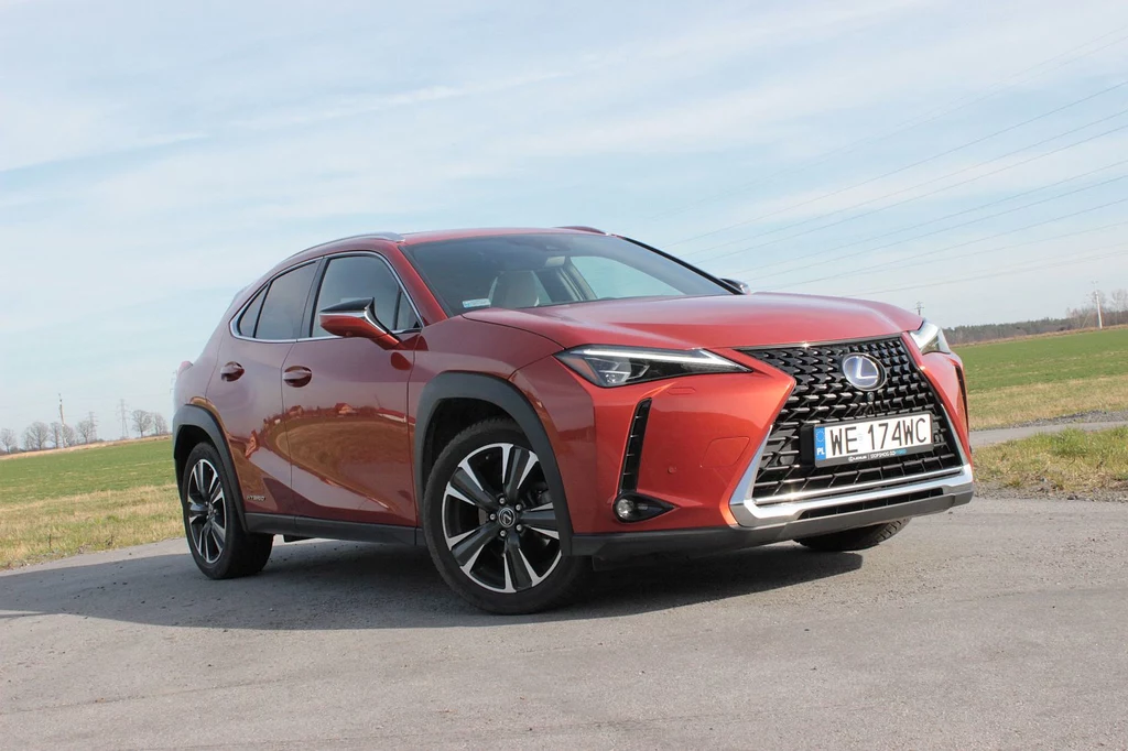 Lexus UX 250h