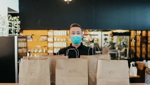 "Posiłki dostarczamy pod same drzwi", Grupa Warszawa