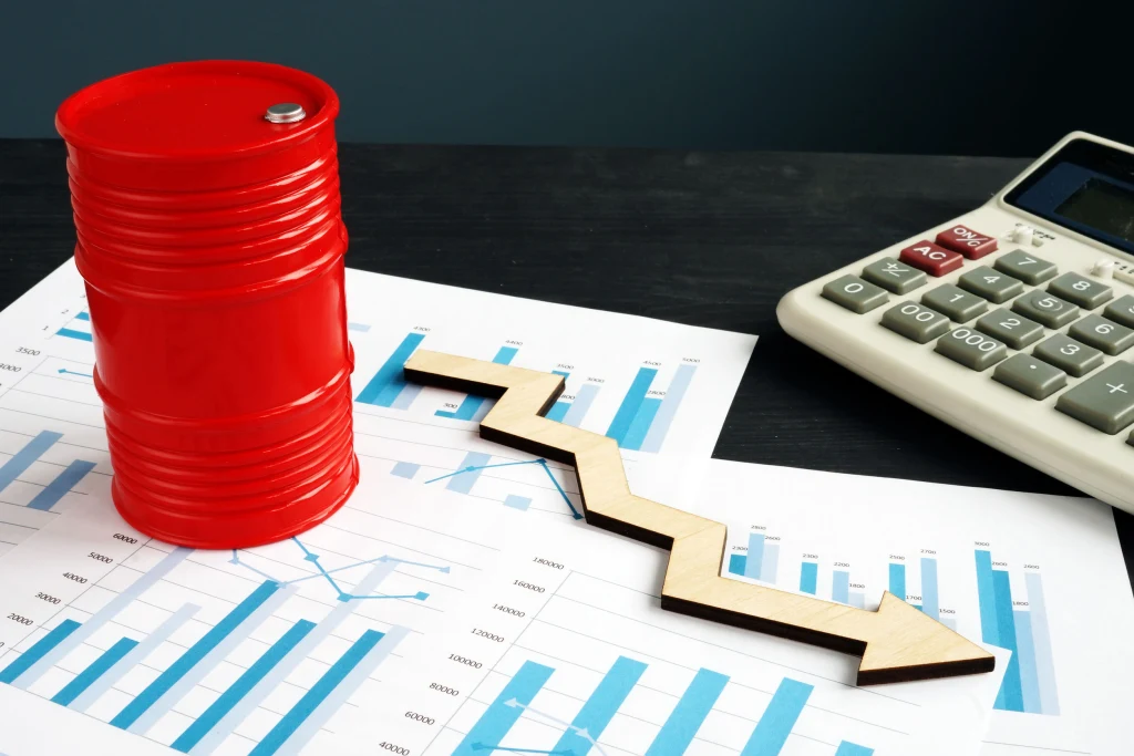 IEA podała w swojej prognozie, że globalny popyt na ropę spadnie w 2020 r. i wyniesie 90,5 mln baryłek dziennie.