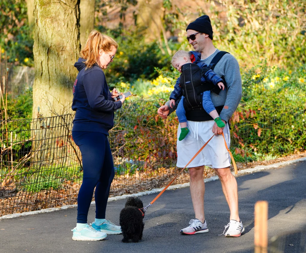 Amy Schumer z mężem i synkiem