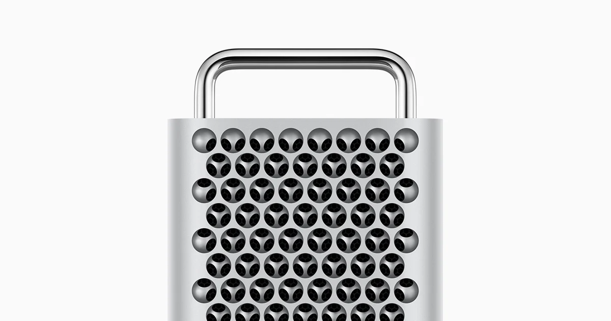 Apple Mac Pro z drogim zestawem kółek Apple Mac Pro z drogim zestawem kółek