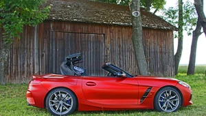 BMW Z4 - klasyczny roadster z miękkim dachem