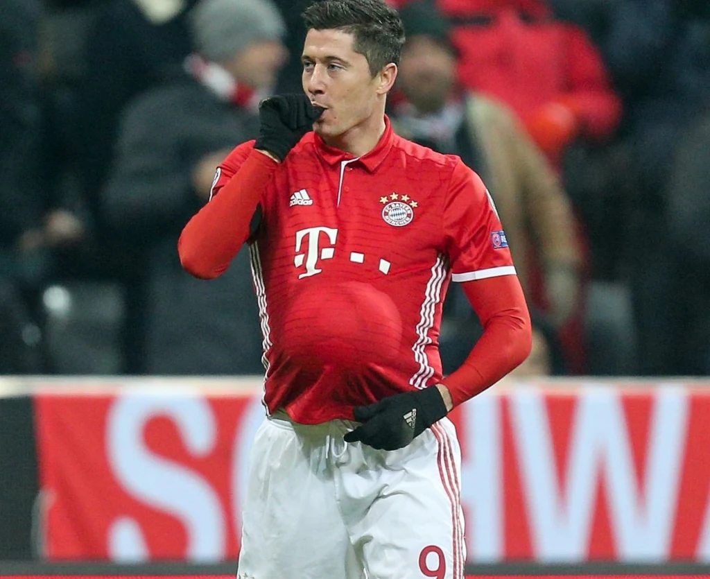 Robert Lewandowski na starym zdjęciu