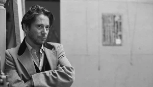 Mathieu Amalric w filmie "Motyl i skafander"