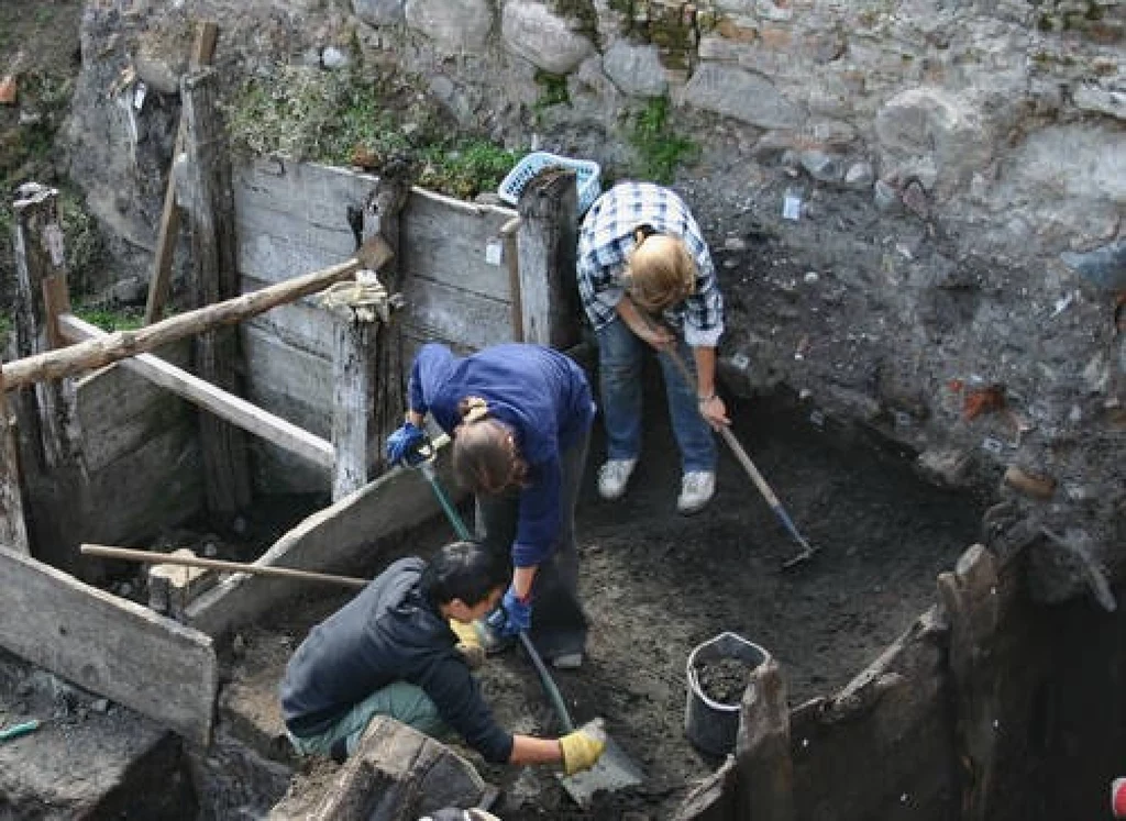 Archeolodzy; zdj. ilustracyjne