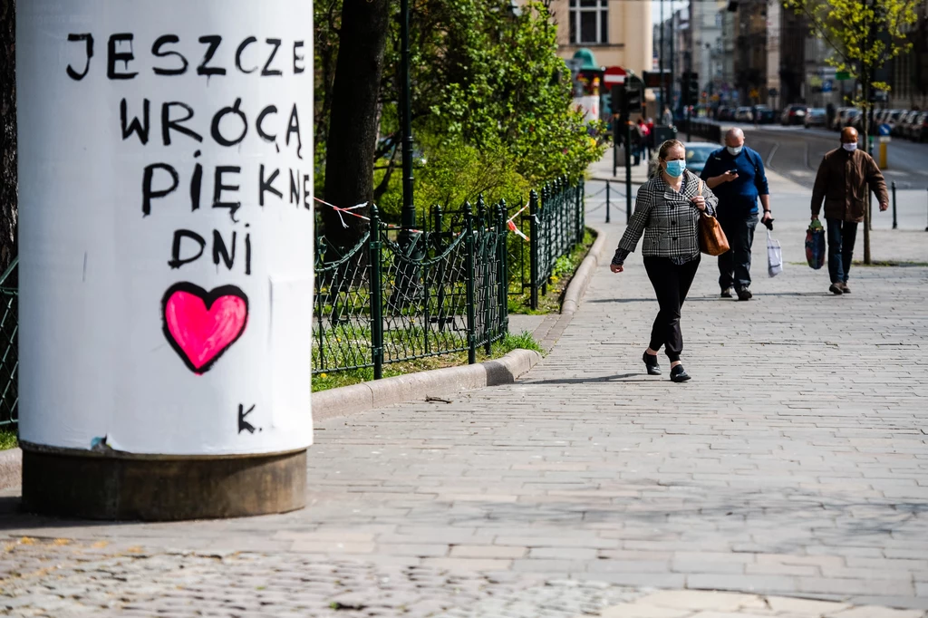 Jakie będą ekonomiczne skutki pandemii w Polsce? Ekspert wyjaśnia Jakie będą ekonomiczne skutki pandemii w Polsce? Ekspert wyjaśnia