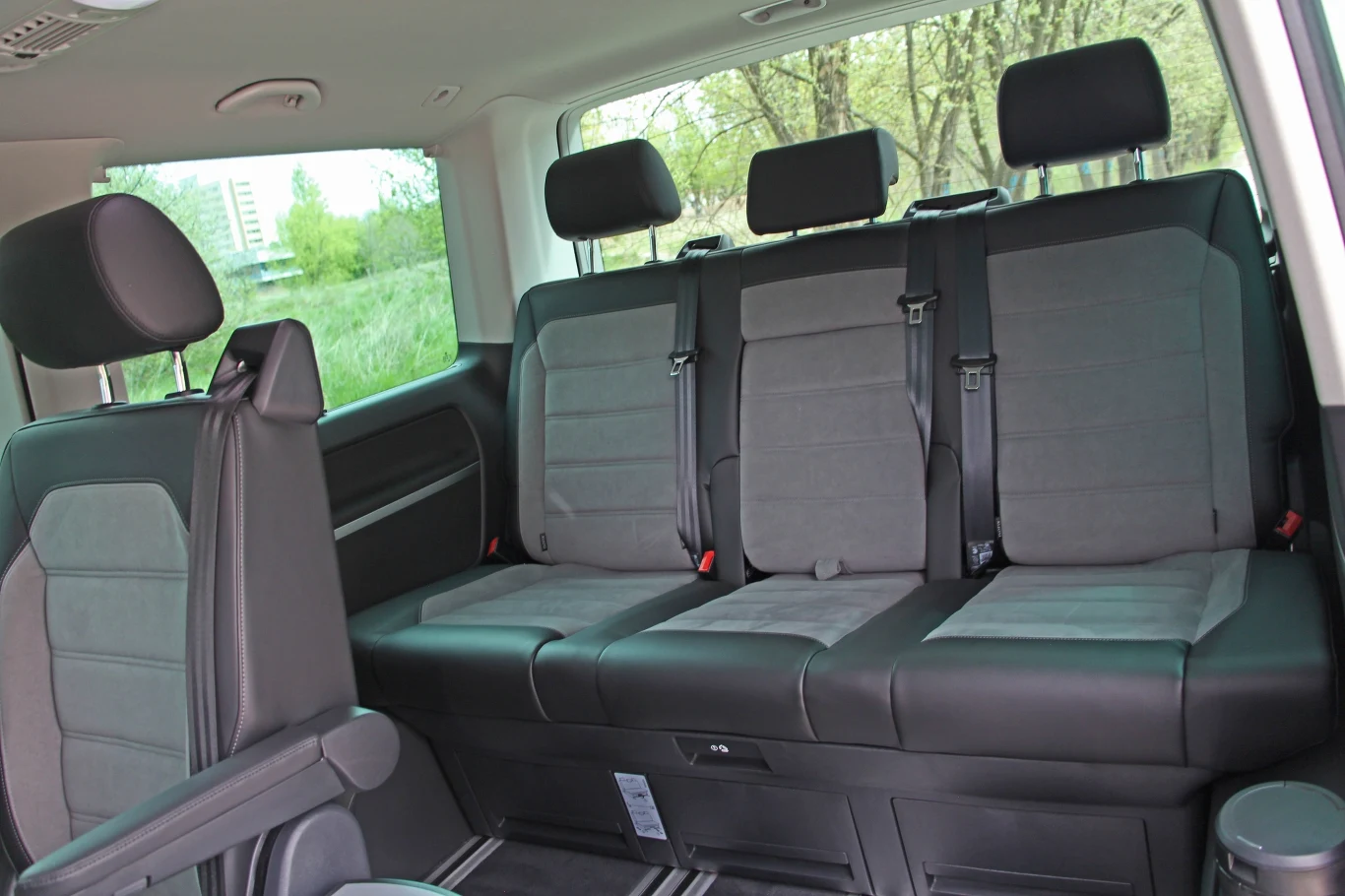 Volkswagen Multivan Cruise Volkswagen Multivan Cruise