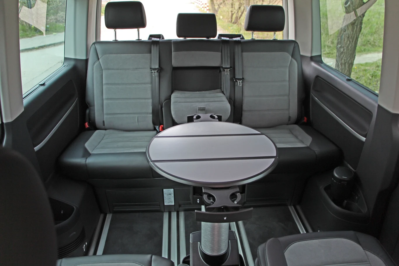 Volkswagen Multivan Cruise Volkswagen Multivan Cruise