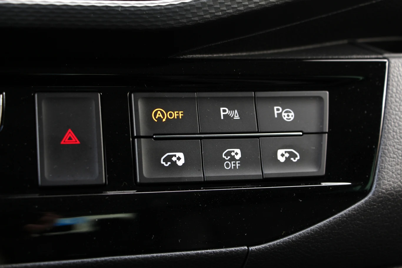 Volkswagen Multivan Cruise Volkswagen Multivan Cruise