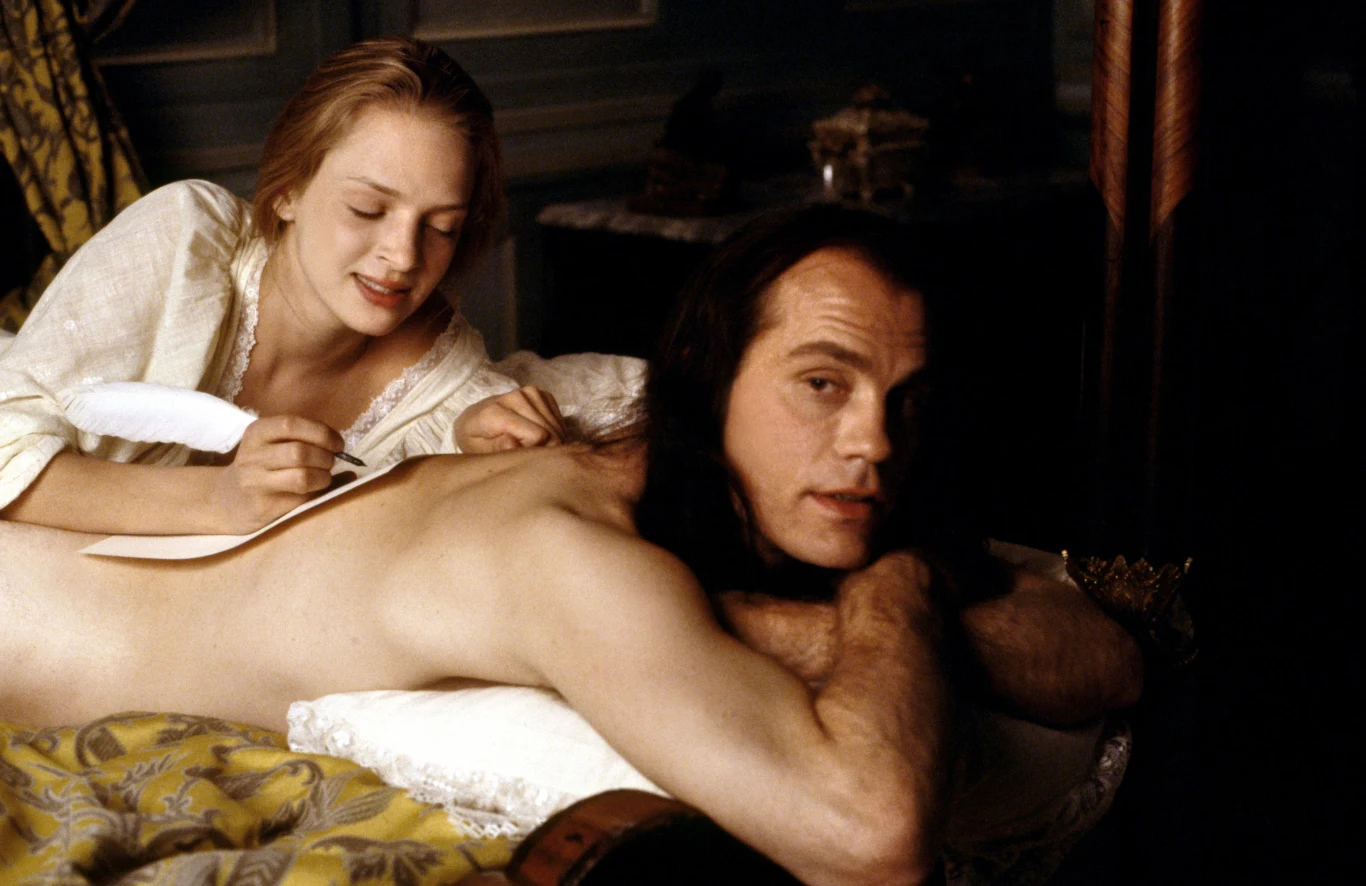 Niedługo po tym wystąpiła u boku Johna Malkovicha, Glenn Close i Michelle Pfeiffer w ekranizacji skandalizującej książki "Niebezpieczne związki" w reżyserii Brytyjczyka Stephena Frearsa. Zagrała młodziutką Cecile de Volanges. Krytycy byli zachwyceni jej zmysłową kreacją. Odtąd aktorka nie mogła narzekać na brak pracy.