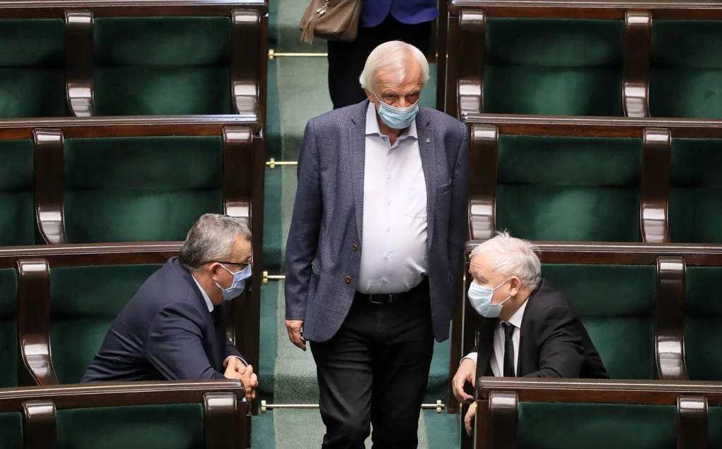Ryszard Terlecki: W przyszłym tygodniu klub PiS przedstawi kandydatów do komisji ds. pedofilii Ryszard Terlecki: W przyszłym tygodniu klub PiS przedstawi kandydatów do komisji ds. pedofilii