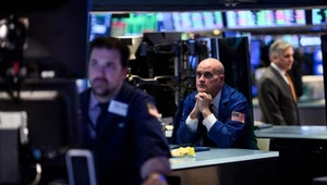 Wall Street bez zmian w oczekiwaniu na wyniki spółek technologicznych