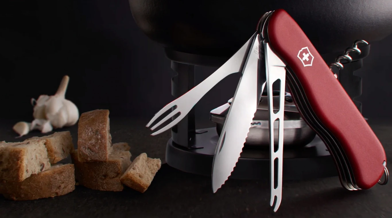 Victorinox wyprodukował scyzoryk specjalnie przeznaczony do fondue Victorinox wyprodukował scyzoryk specjalnie przeznaczony do fondue
