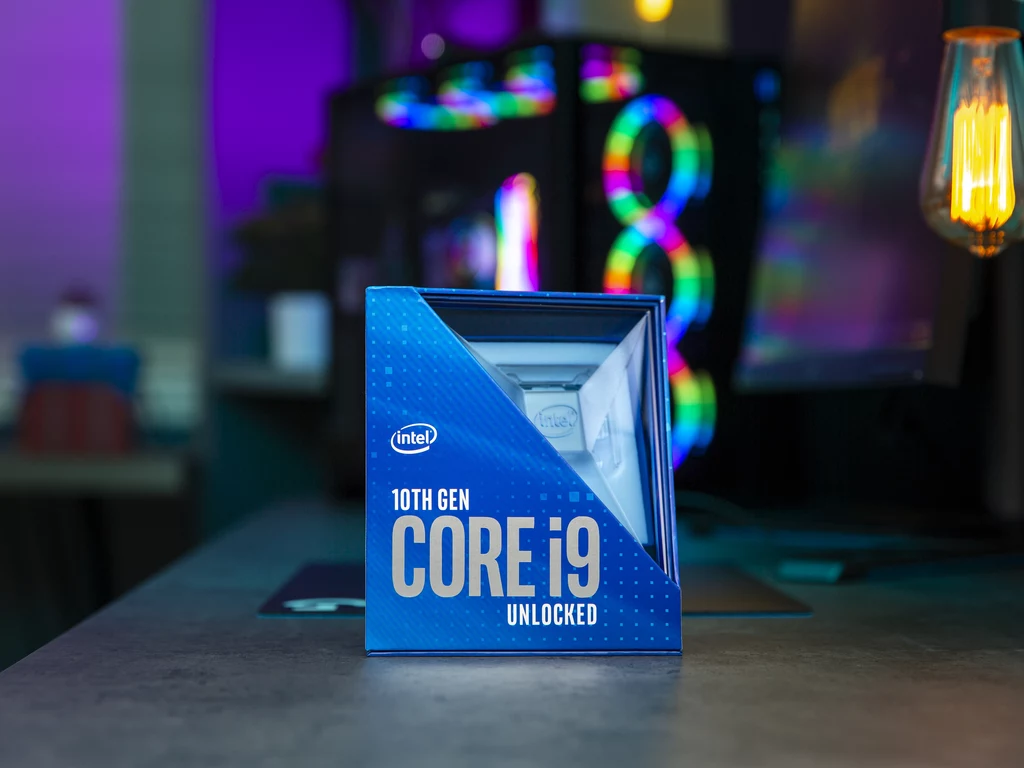 Moduł Intel Wi-Fi 6 AX201: moduł Intel Wi-Fi 6 (Gig+), który obecnie zintegrowany jest z procesorami Intel Core dziesiątej generacji, zapewnia dużą szybkość reakcji podczas gier, prawie trzykrotnie większą prędkość pobierania danych oraz większą stabilność połączeń. Ponadto, pozwala na najwyższą w swojej klasie prędkość przesyłania danych, przekładającą się na swobodę grania lub tworzenia w dowolnym miejscu, zarówno w domu, jak i w biurze. Moduł Intel Wi-Fi 6 AX201: moduł Intel Wi-Fi 6 (Gig+), który obecnie zintegrowany jest z procesorami Intel Core dziesiątej generacji, zapewnia dużą szybkość reakcji podczas gier, prawie trzykrotnie większą prędkość pobierania danych oraz większą stabilność połączeń. Ponadto, pozwala na najwyższą w swojej klasie prędkość przesyłania danych, przekładającą się na swobodę grania lub tworzenia w dowolnym miejscu, zarówno w domu, jak i w biurze.