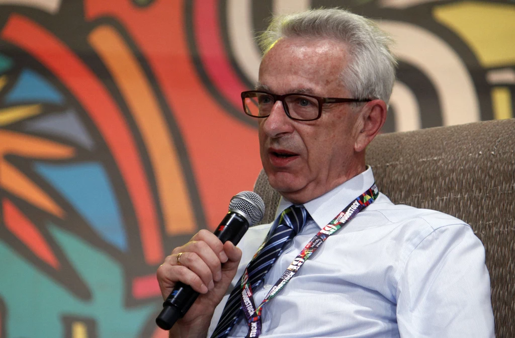 Prof. Zbigniew Lew-Starowicz