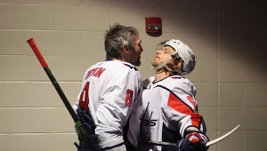 Alex Ovechkin z Washington Capitals (po lewej)