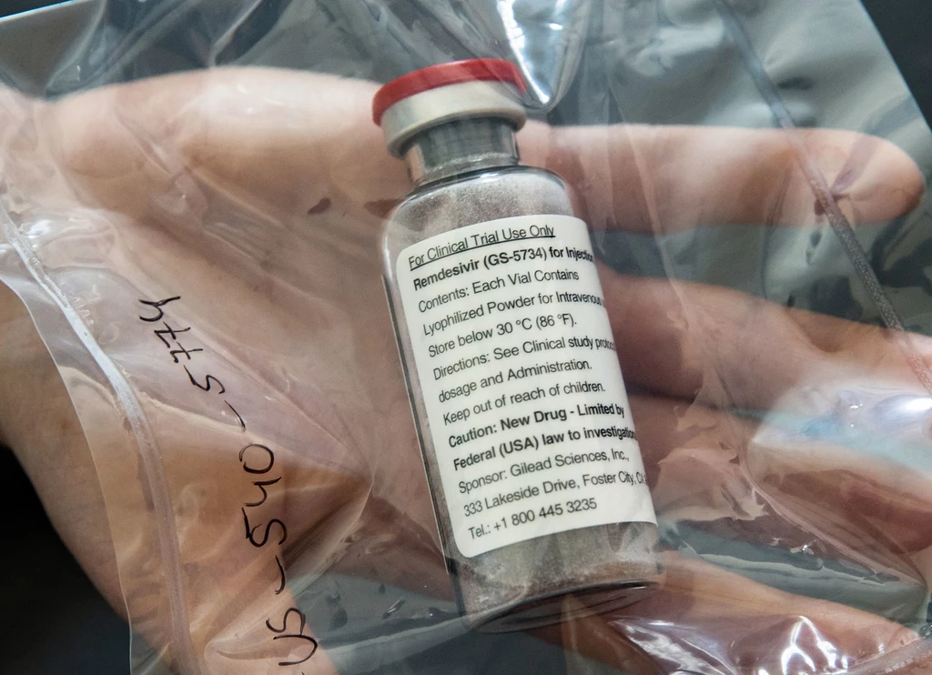 Problemy są dwa: cena tego leku i dostępność remdesiviru - komentuje ekspert Problemy są dwa: cena tego leku i dostępność remdesiviru - komentuje ekspert