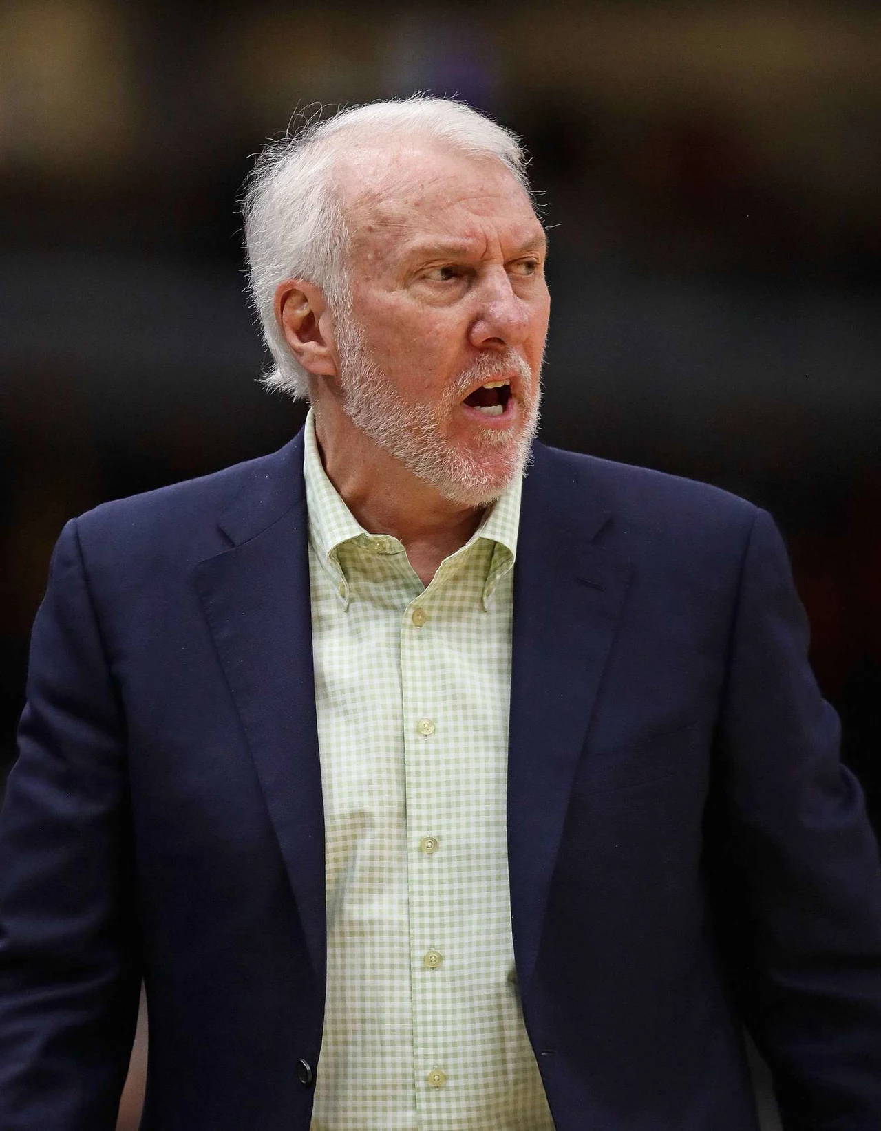 Trener San Antoni Gregg Popovich w meczu z Chicago Bulls