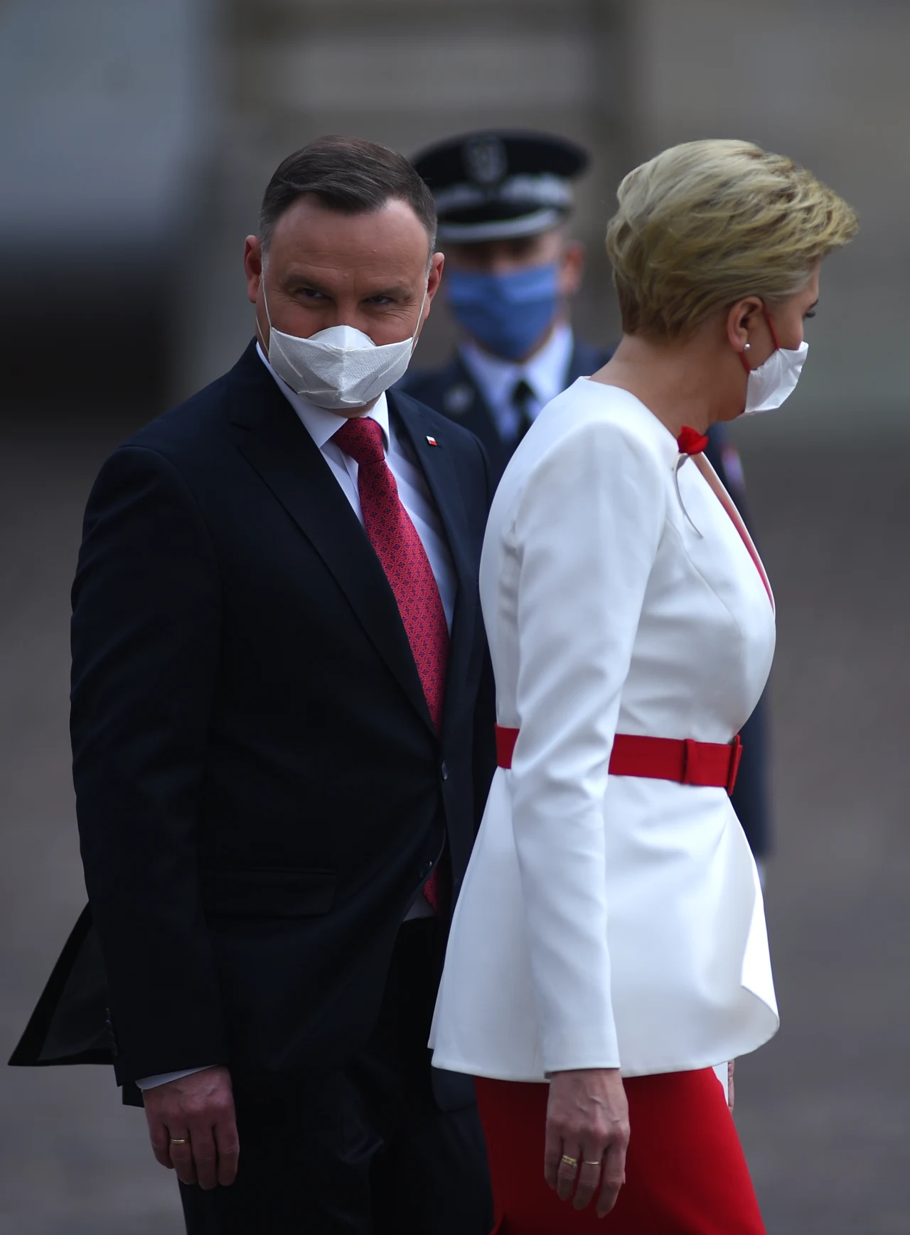 Andrzej Duda i Agata Kornhauser-Duda podczas uroczystości związanych z obchodami Święta Flagi Andrzej Duda i Agata Kornhauser-Duda podczas uroczystości związanych z obchodami Święta Flagi