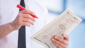 Blisko co czwarty Polak planuje zmienić pracę w nowym roku - wynika z badania Pracuj.pl.