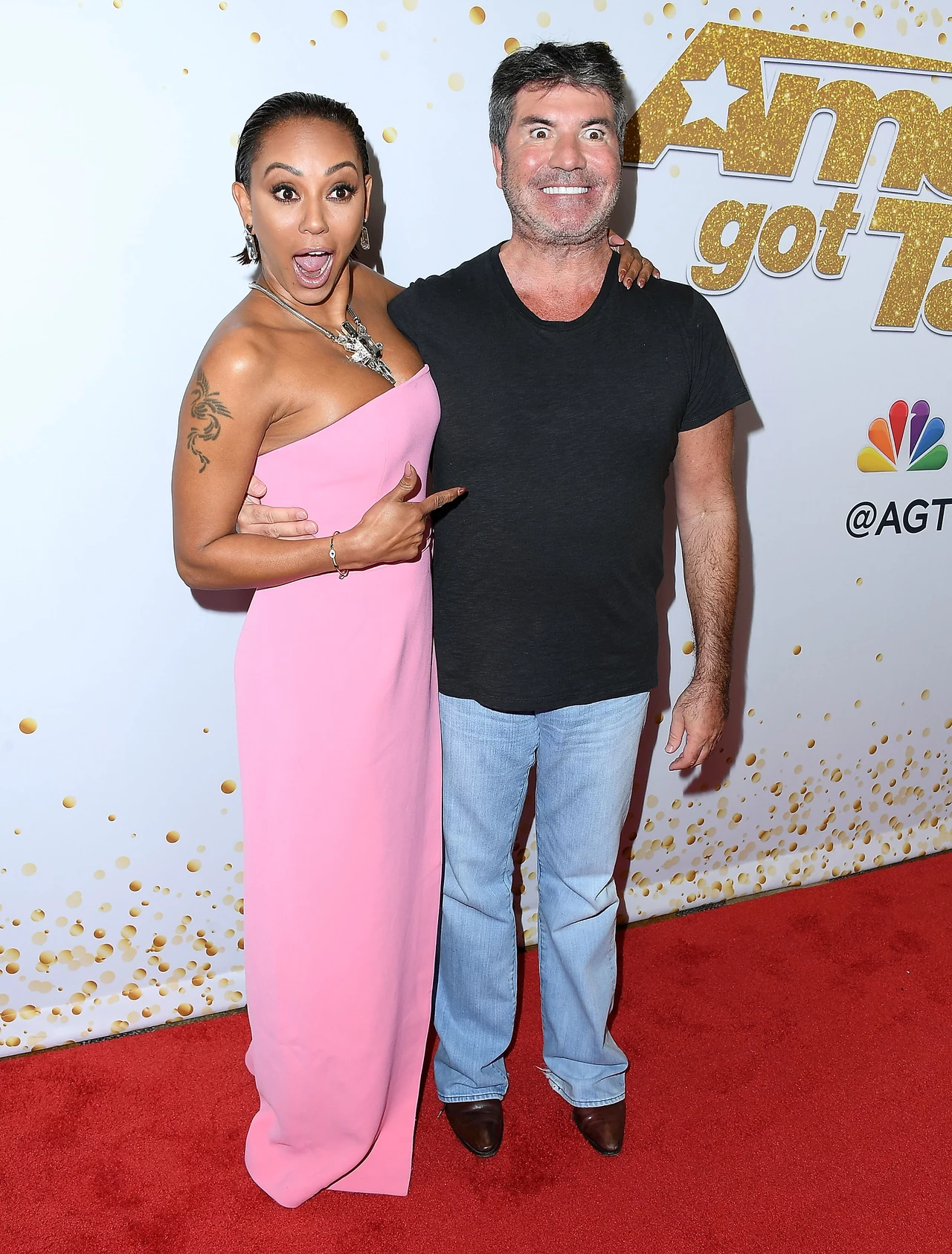 Simon Cowell zdementował plotki o romansie z Mel B Simon Cowell zdementował plotki o romansie z Mel B