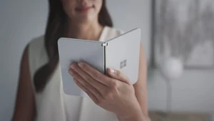 Microsoft Surface Duo na teaserze