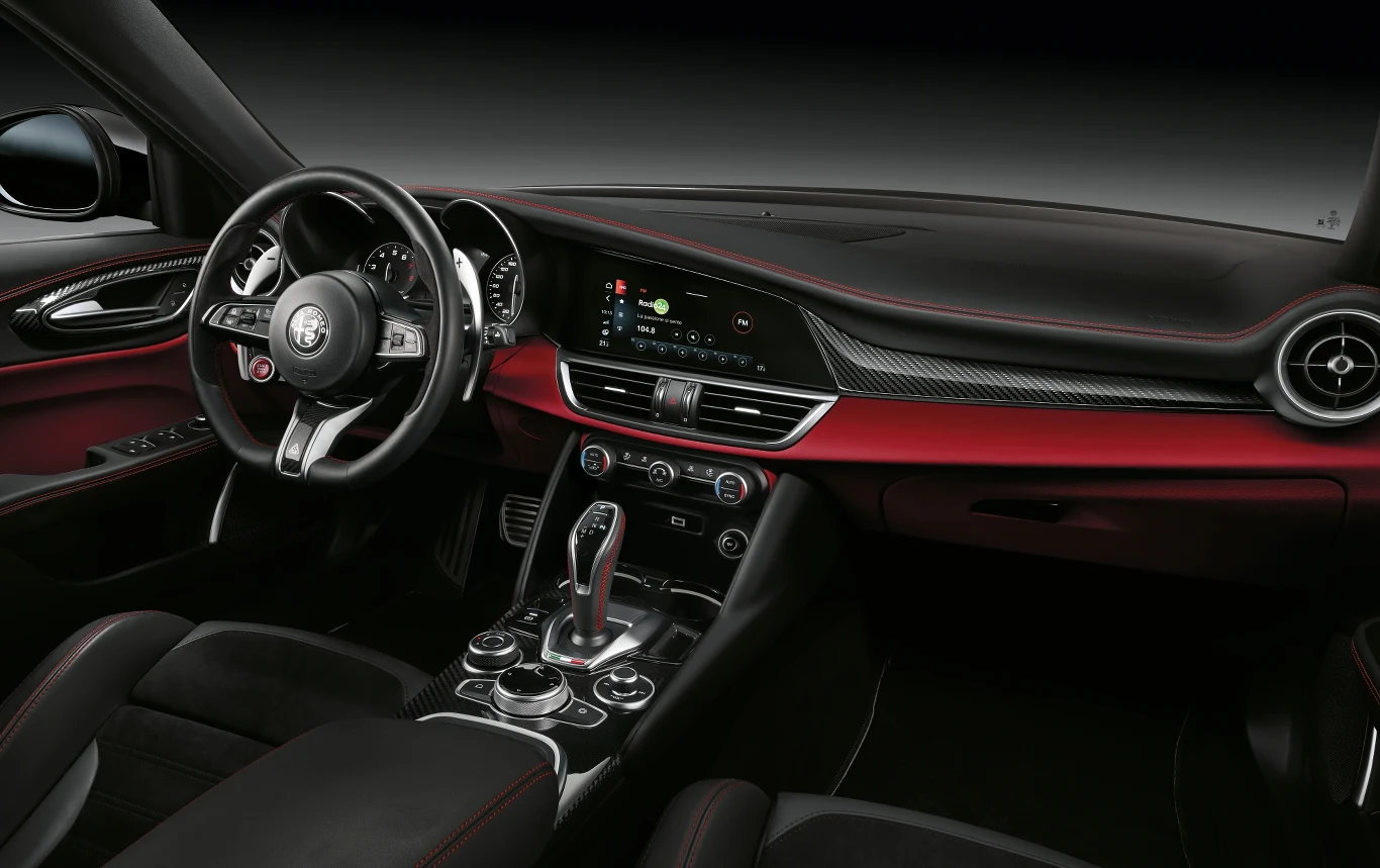Alfa Romeo Stelvio i Giulia Quadrifoglio MY20