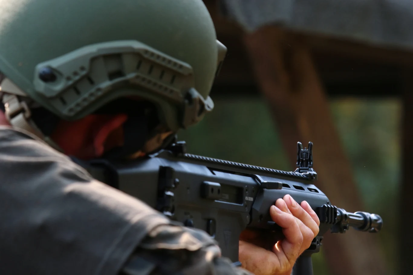 Prośby kierowane w stronę Infinity Ward nie są jedynie tylko marzeniem. W przeszłości bowiem GROM pojawiał się już w komputerowych produkcjach. Prośby kierowane w stronę Infinity Ward nie są jedynie tylko marzeniem. W przeszłości bowiem GROM pojawiał się już w komputerowych produkcjach.