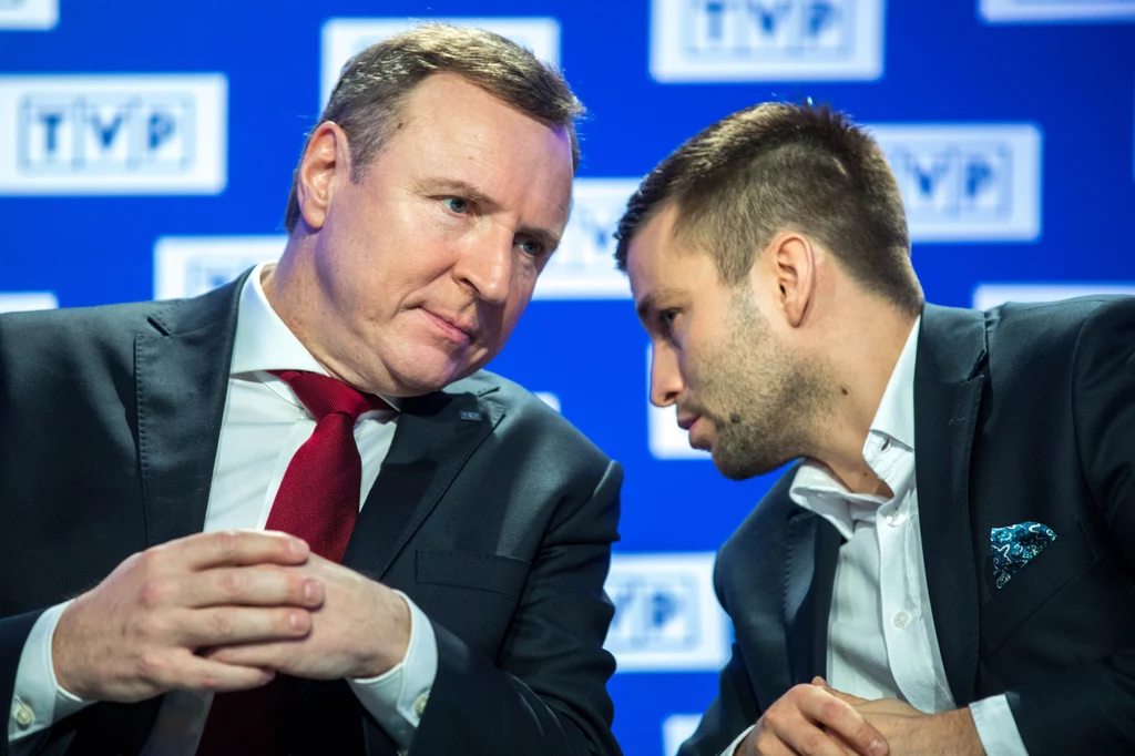 Ta pierwsza stacja nawet pokusiła się o założenie pełnoprawnego kanału gamingowo-esportowego – Polsat Games. Telewizja Polska nie odbiegała w tej materii, pokazując chociażby w ubiegłym roku ESL Mistrzostwa Polski. Ta pierwsza stacja nawet pokusiła się o założenie pełnoprawnego kanału gamingowo-esportowego – Polsat Games. Telewizja Polska nie odbiegała w tej materii, pokazując chociażby w ubiegłym roku ESL Mistrzostwa Polski.