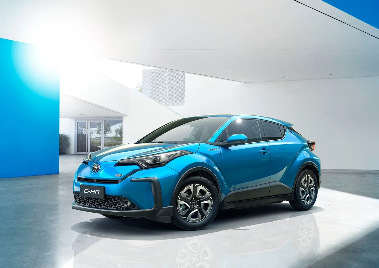 Toyota C-HR EV
