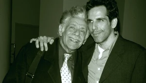 Jerry Stiller z synem Benem Stillerem w 1995 roku