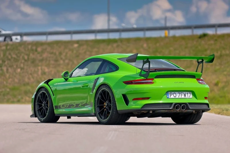 Porsche 911 GT3 RS Porsche 911 GT3 RS