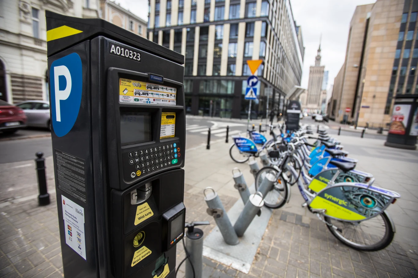 Oba miasta wypaczyły ideę strefy płatnego parkowania, która powinna dotyczyć ścisłego centrum Oba miasta wypaczyły ideę strefy płatnego parkowania, która powinna dotyczyć ścisłego centrum