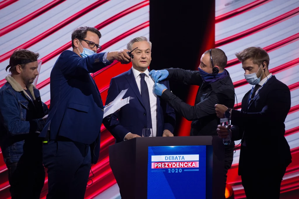 Robert Biedroń przed debatą w Telewizji Publicznej Robert Biedroń przed debatą w Telewizji Publicznej