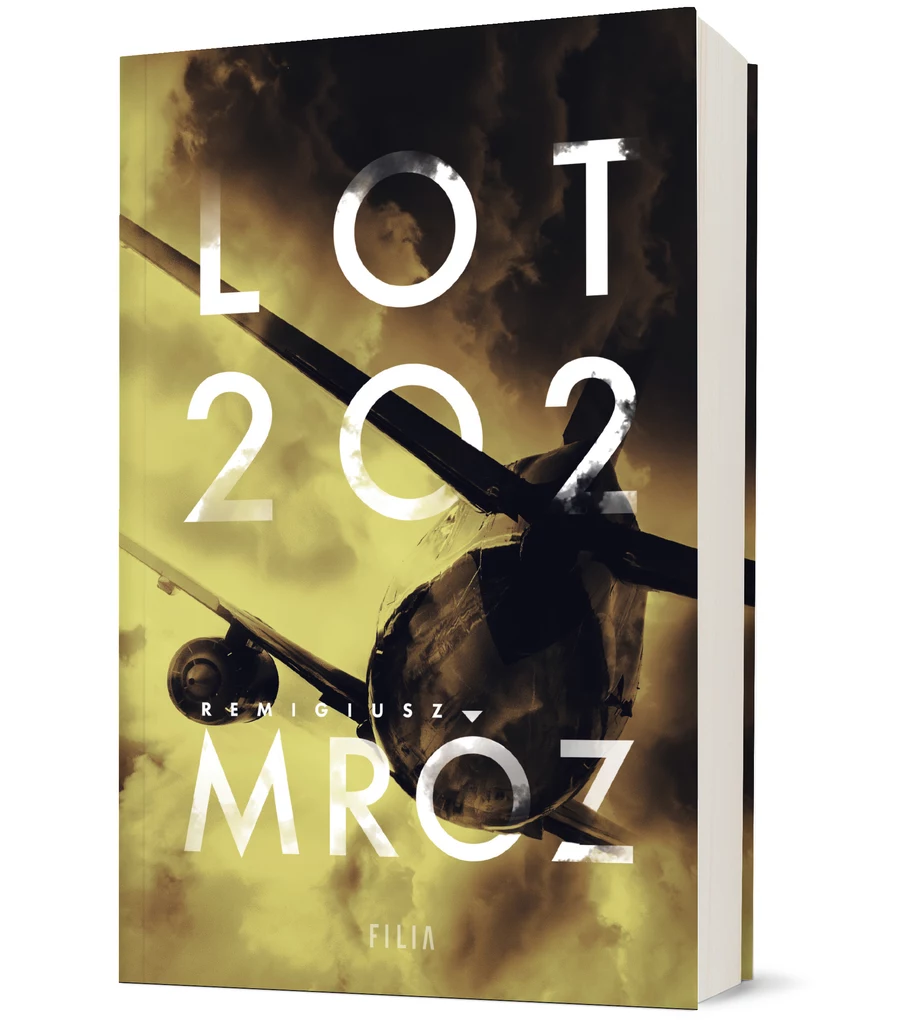 Lot 202, Remigiusz Mróz