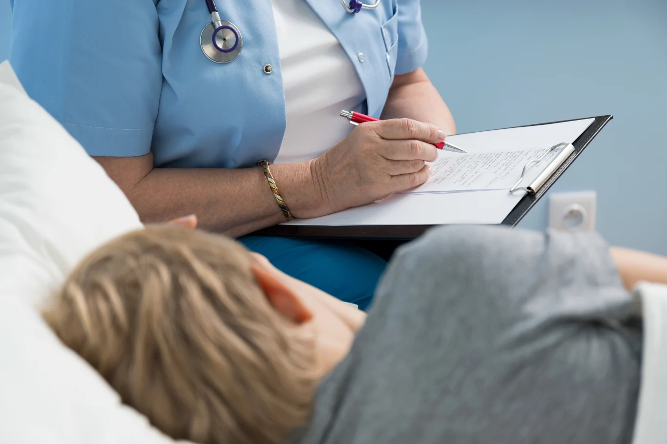 Dzieci mogą zarazić się koronawirusem drogą pokarmową Dzieci mogą zarazić się koronawirusem drogą pokarmową